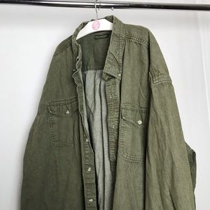 Great Northwest Men’s oversized flannel.